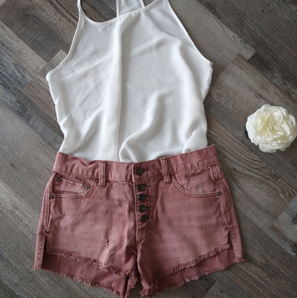 Free People Runaway Slouch Cut-Off Mauve Short - Picture 13 of 13